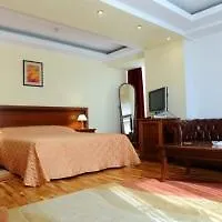 Hotel Forum 3*